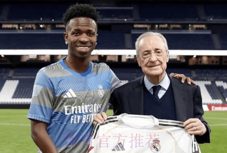 近18场0球!1.5亿巨星再遭皇马球迷狂嘘 被换下黑脸+赛后径直离场 近18场0球!1.5亿巨星再遭皇马球迷狂嘘 被换下黑脸+赛后径直离场